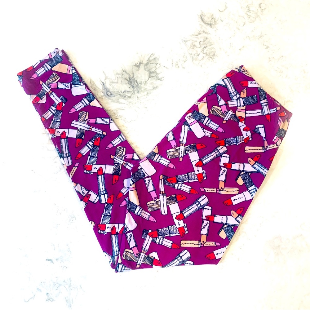 LuLaRoe Lipstick Print Leggings OS